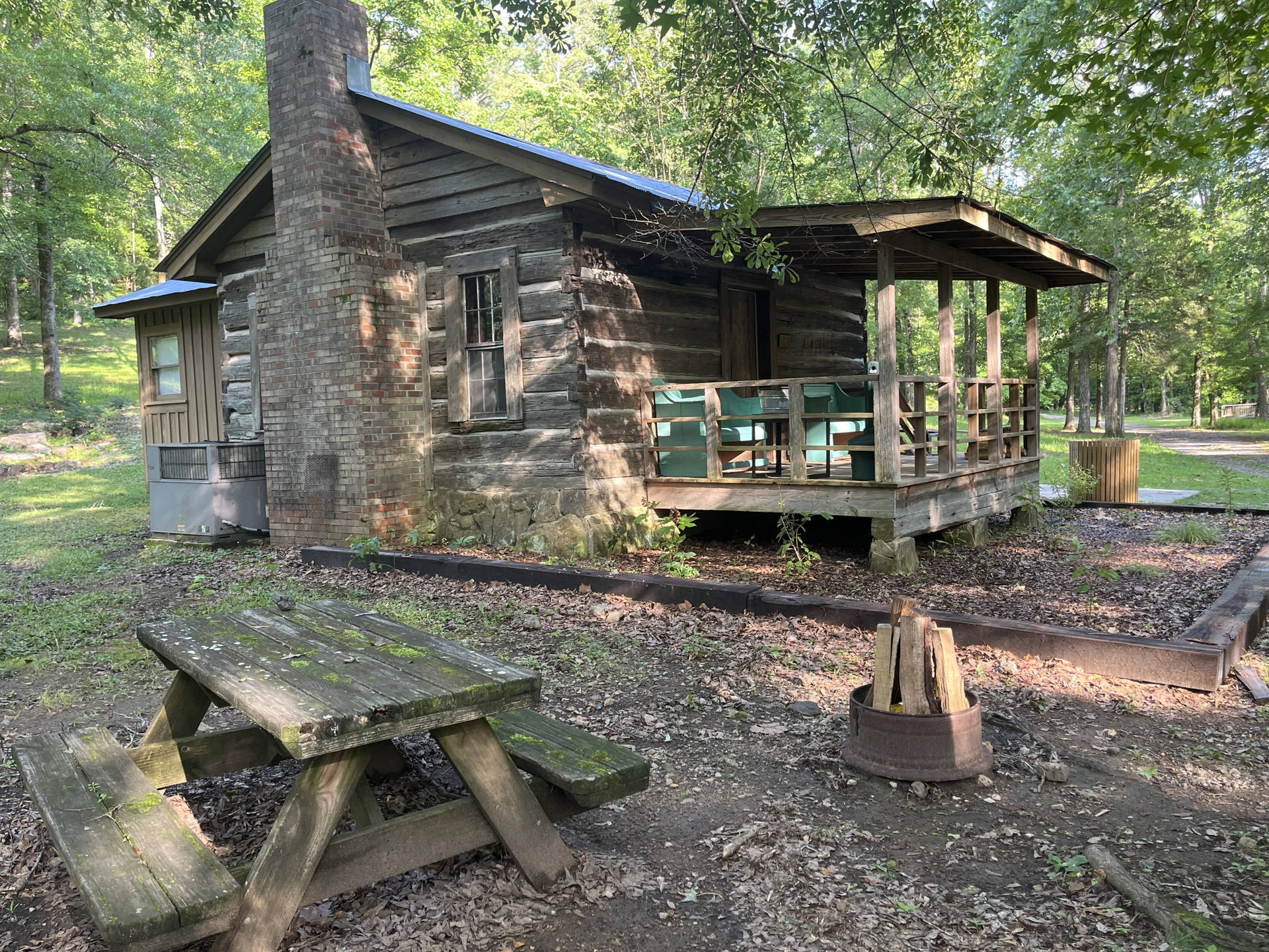 Hubbard Cabin at Brierfield Ironworks State Park_01
